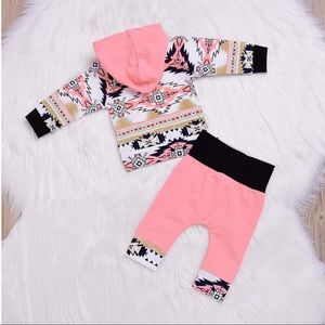 🌺🌿TryCreations Aztec Geometric Print Outfit